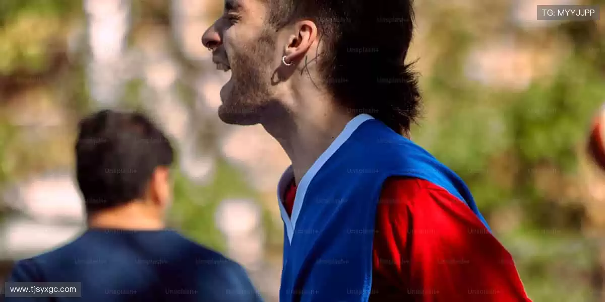 ⚡巅峰对决，心跳与欢呼同频！🏆